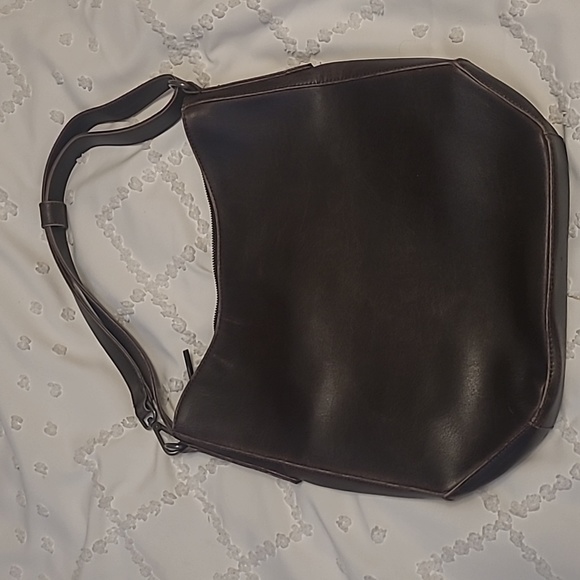 Matt & Nat purse - Picture 2 of 3